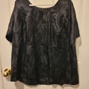 Black Floral Jacquard Short Sleeve Blouse